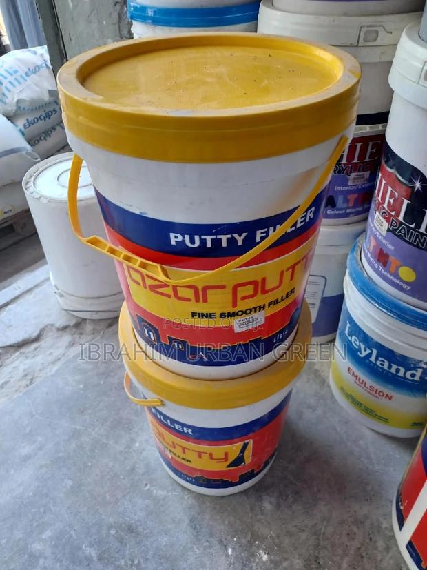 Azar Putty Filler · Photo 1