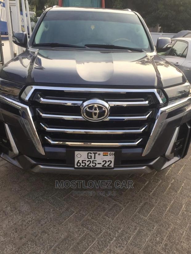 Car Rentals Rent a Landcruisers 4x4s for Weddings Tours · Photo 1