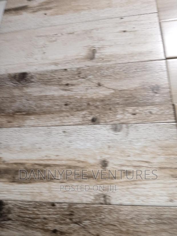 New Parquet Floor Tiles · Photo 5
