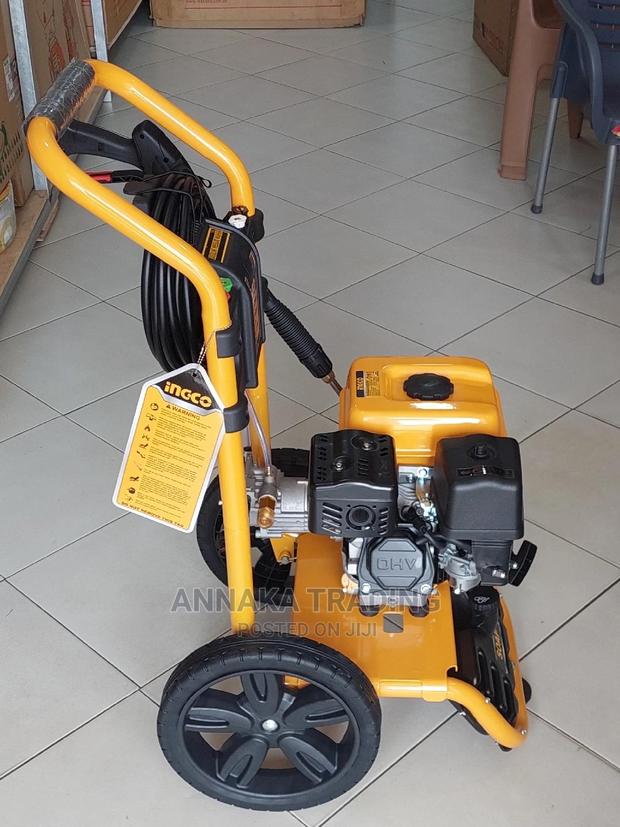 Petrol Pressure Washer · Photo 2