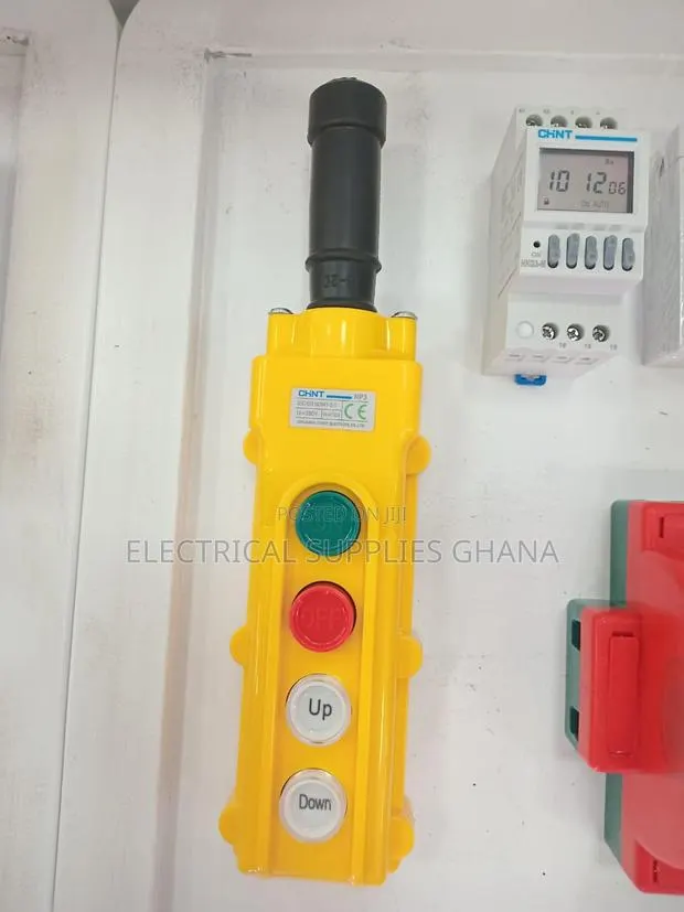 Chint Np3-1 Crane Control Push Button Station · Photo 1