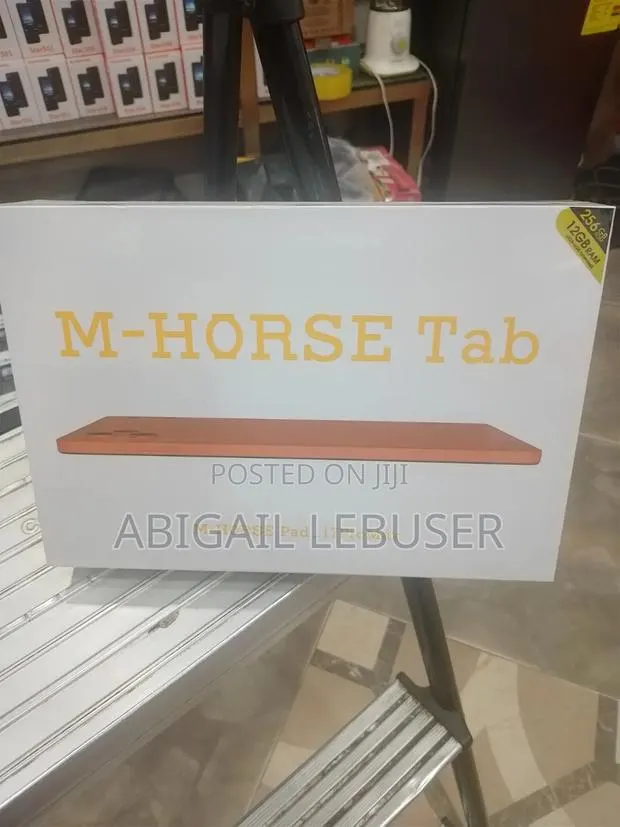 New Tablet 256 GB · Photo 1