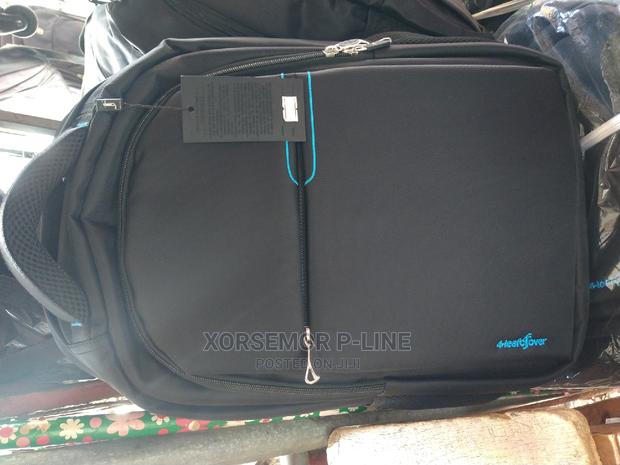 4-Leafcfover Bag · Photo 2