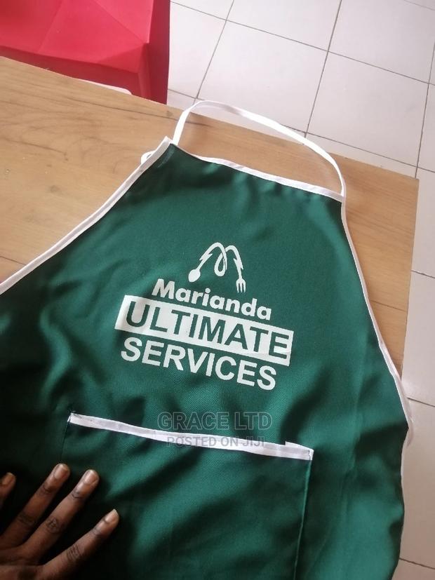 Apron With Printing · Photo 4
