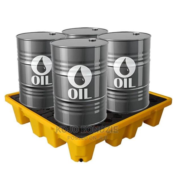 Oil Spill Pallet · Photo 1
