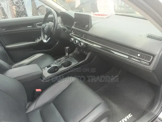 Honda Civic 2023 Black · Photo 5