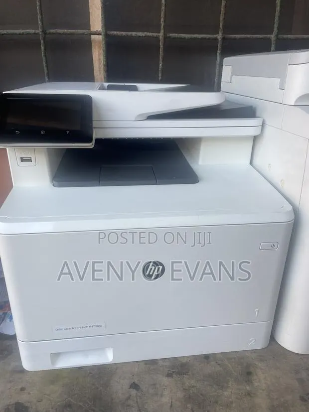 HP Color Laserjet Pro M477fdw · Photo 1