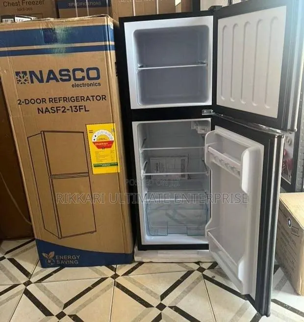Nasco Table Top Refrigerator 112l · Photo 1