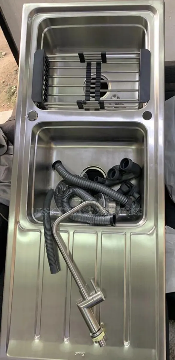 Kitchen Sink - Deep Sink - Stainless Basin · Photo 1