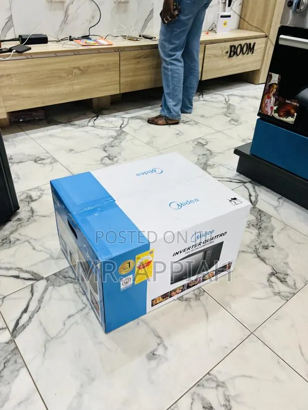 Shop Quality Midea EM9P032MO-B 30Liters Inverter Quattro Microwave. · Photo 1