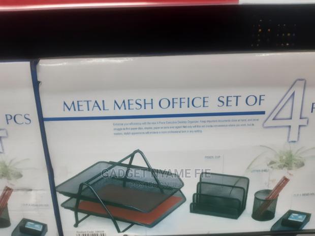 Metal Mesh Office Set of 4 Pieces · Photo 1