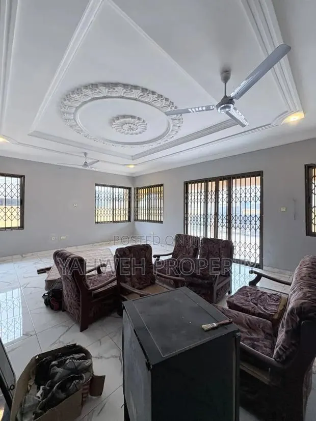 5bdrm House in Spintex, Accra Metropolitan for rent · Photo 1