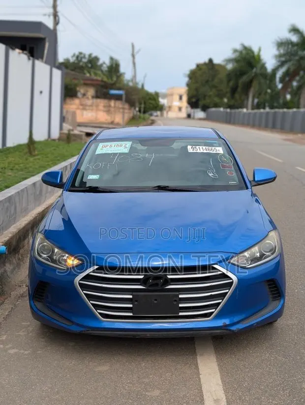 Hyundai Elantra SE 2018 Blue · Photo 1