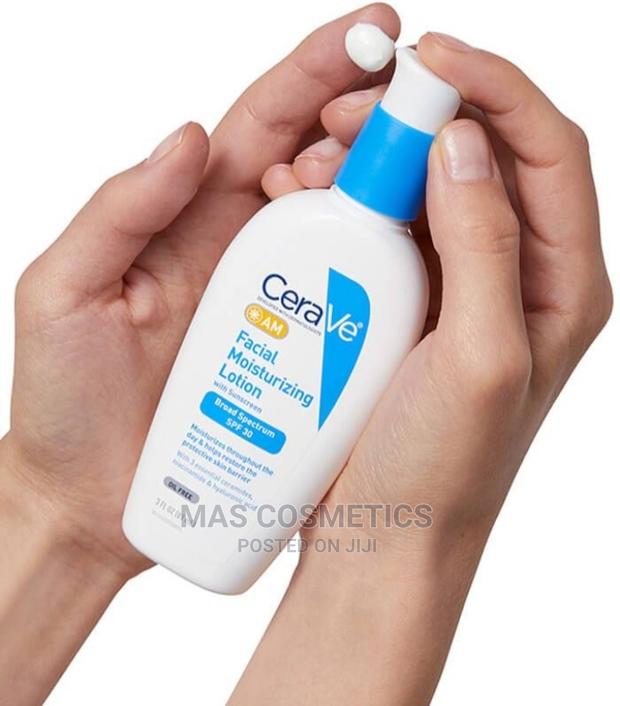 Am Facial Moisturizing Lotion With Sunscreen SPF 30 · Photo 1