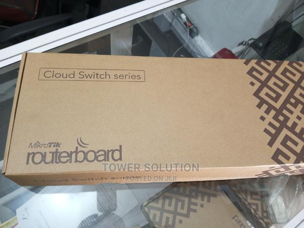 Mikrotik Cloud Switch CSS326-24G-2S+RM