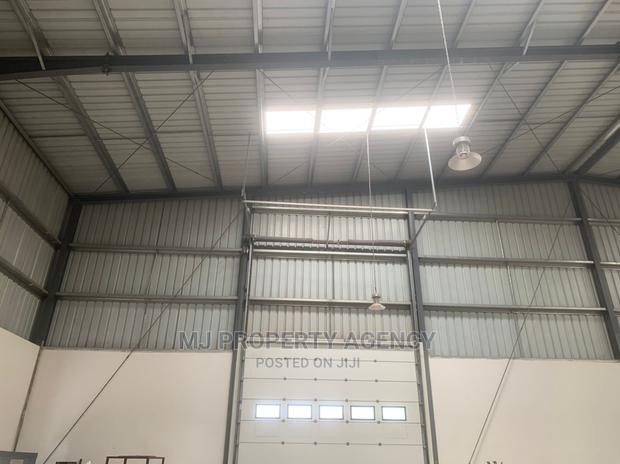 800sqm Warehouse at West Legon · Photo 2