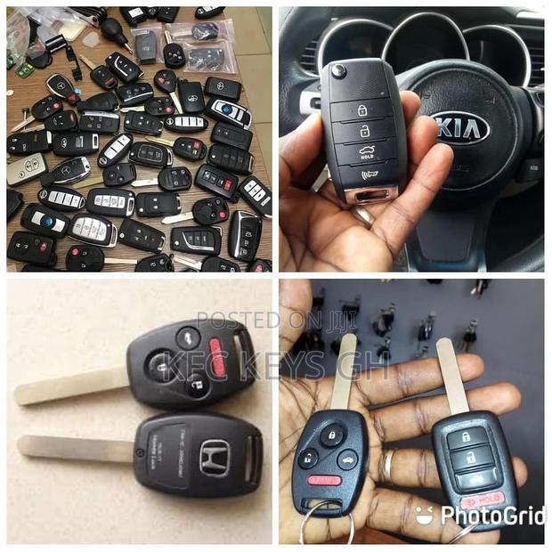 Car Key Cutting/Programming · Photo 1