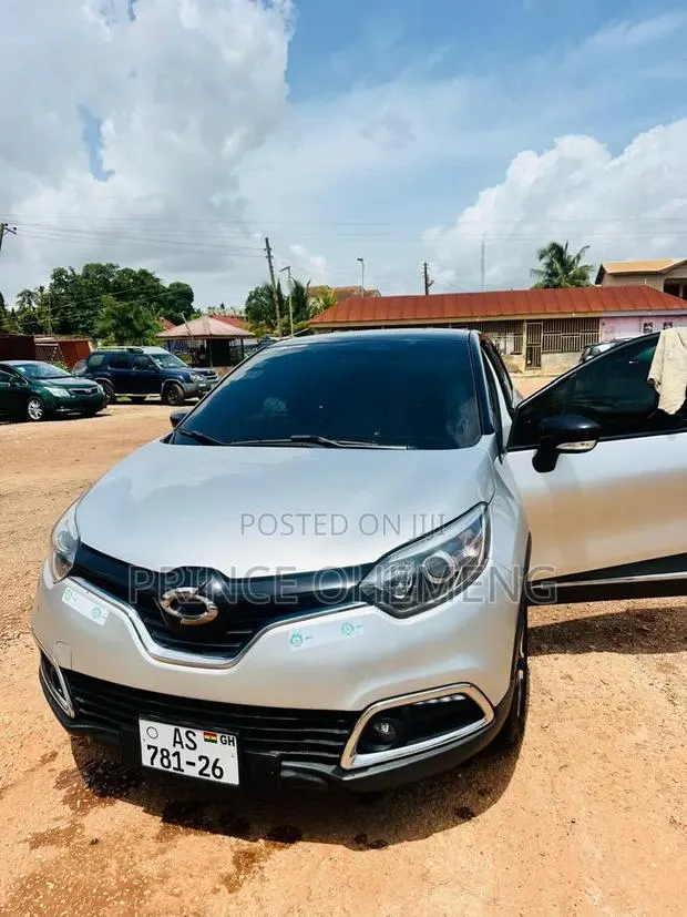 Renault Samsung QM3 1.5 Diesel FWD 2016 Silver · Photo 1