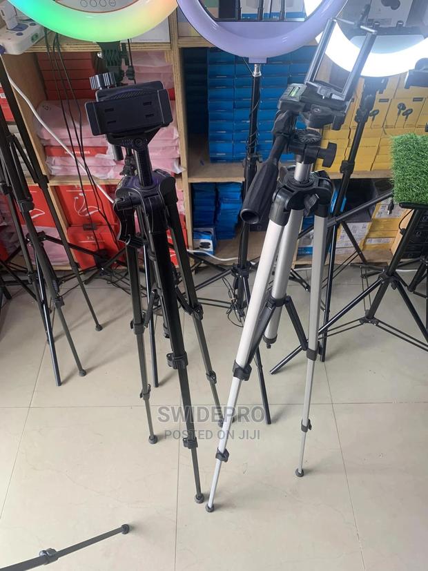 Tripod Stand for Phones · Photo 4