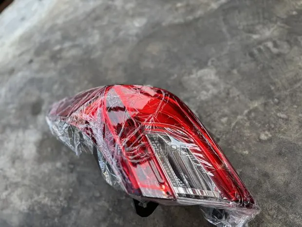 Honda Accord 2018-2019-2020-2021- Taillight Brand New · Photo 1