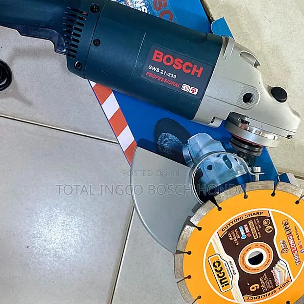 Bosch GMBH Grinding Machine With Disc +2300watt · Photo 1