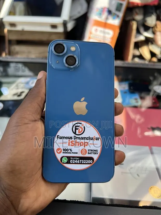 Apple iPhone 13 128 GB Blue · Photo 1