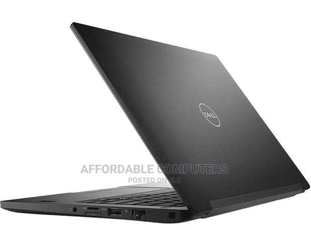 New Laptop Dell Latitude 7390 8GB Intel Core i7 SSD 256GB · Photo 3