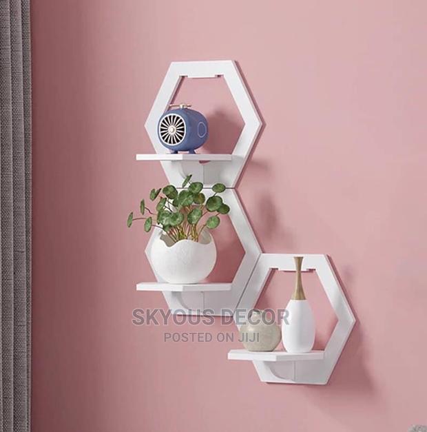 Wall Shelves · Photo 1