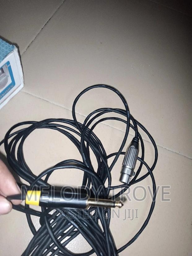 10yards Microphone Cable With Plugs · Photo 1