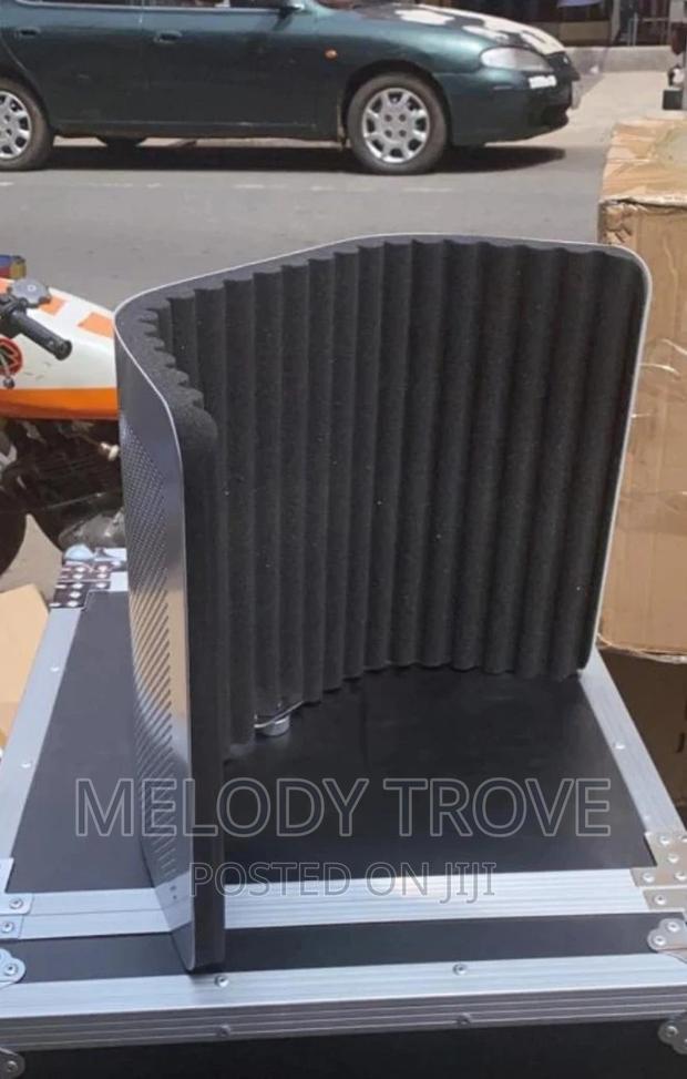 Alctron PF46 Acoustic Diffuser Screen · Photo 2