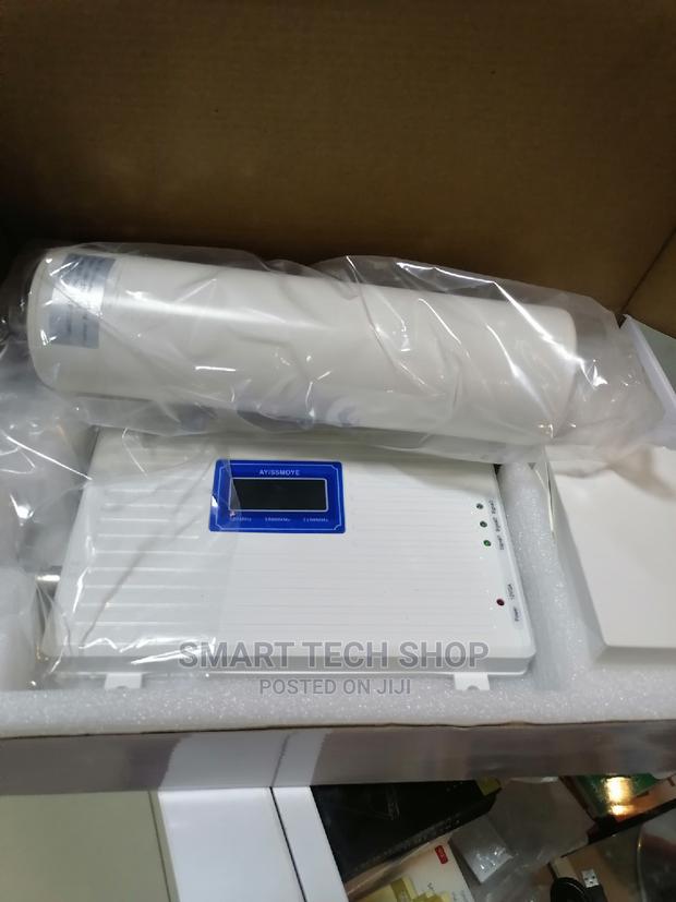 GSM 2G, 3G And 4G Mobile Phone Signal Booster With Outdoor · Photo 2