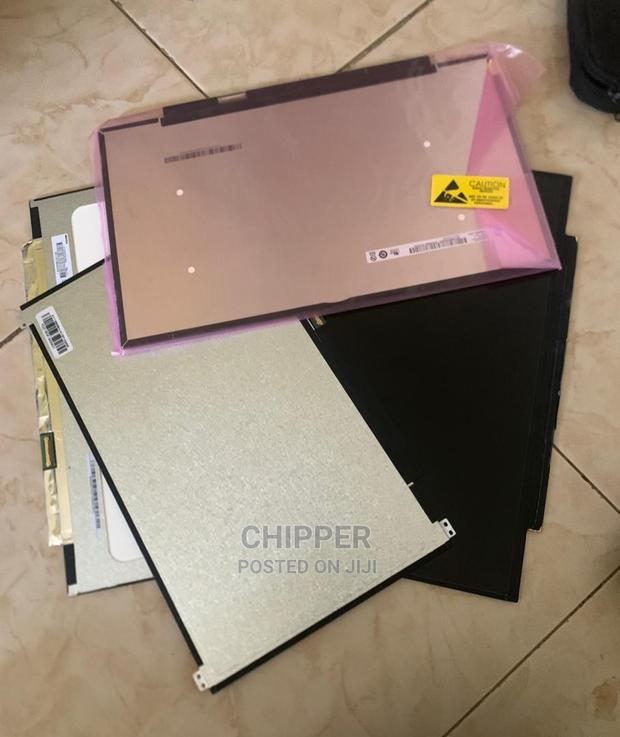 Laptop Screens · Photo 1