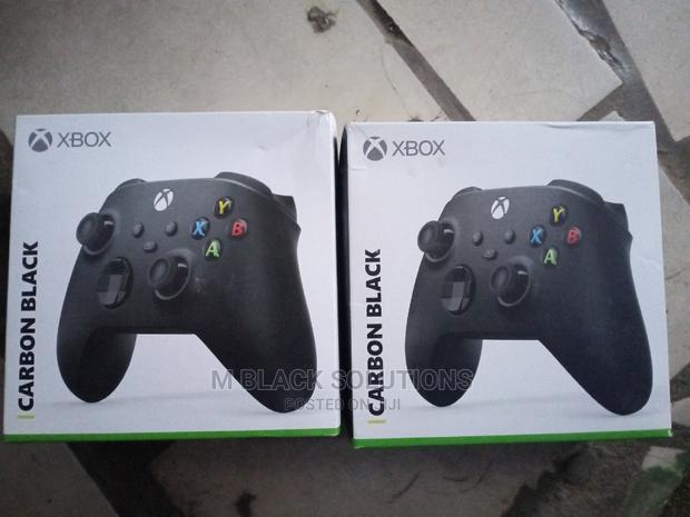 Xbox Series X/S Controller · Photo 1