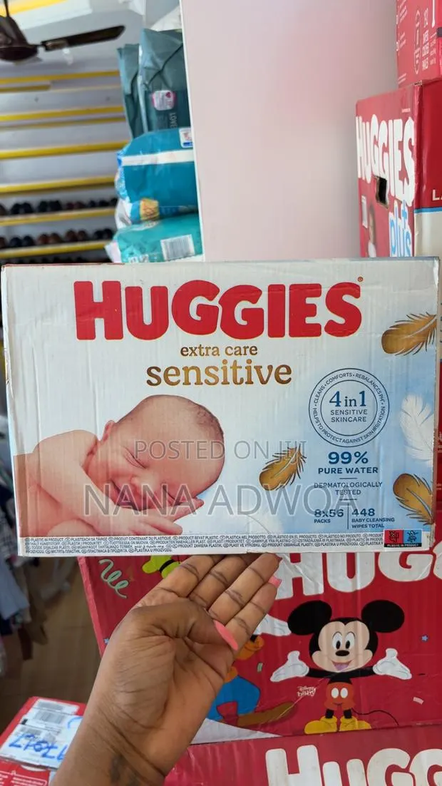 Huggies Sensitive Wipes · Photo 1