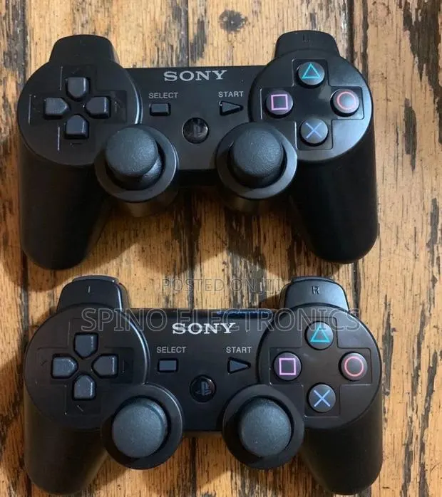 Ps3 Controller in Different Colors · Photo 1