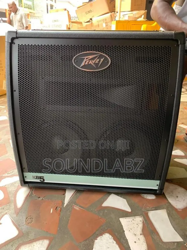 Peavey Kb5 Keyboard Amplifier · Photo 1