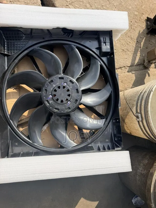 Jeep Wrangler 2019-24 Radiator Fan Available · Photo 1