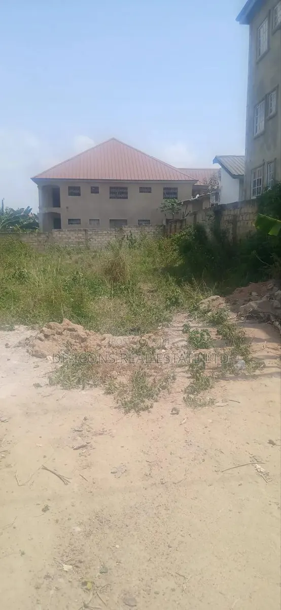 A Well Developed Area in Kasoa ( Roman ) Has a Fully Registered, Land · Photo 1
