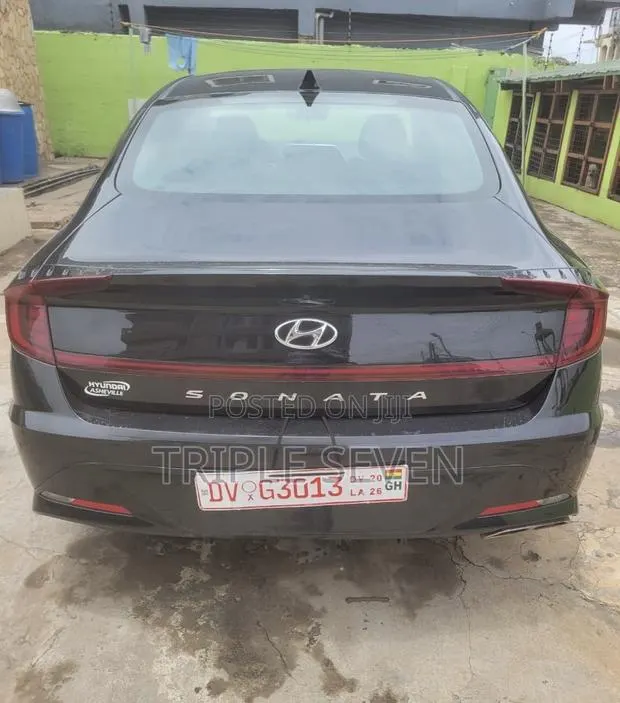 Hyundai Sonata SE 2023 Black · Photo 1