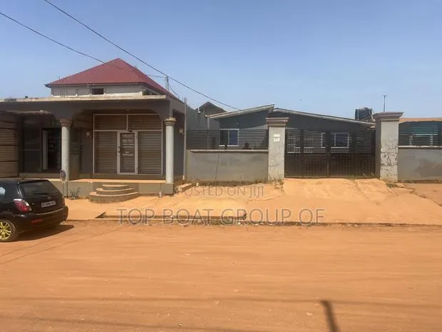 4bdrm House in Top-Boat Agency, Kumasi Metropolitan for sale · Photo 1
