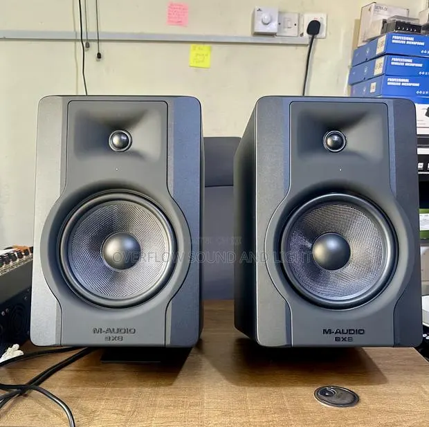 M-Audio Bx8 D3 8-Inch Powered Studio Monitors · Photo 1