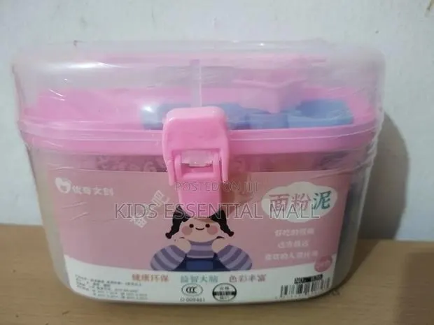 Big Container Clay Dough With Cuttes for Kids · Photo 5
