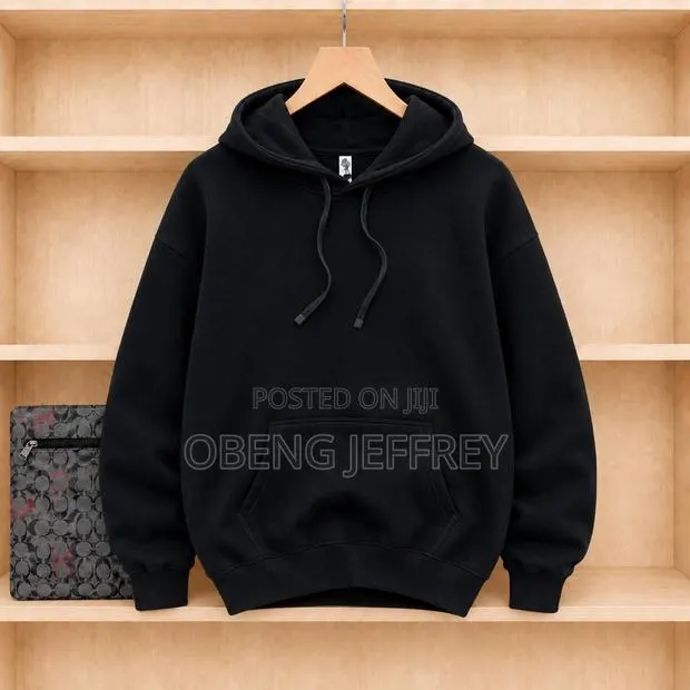 Original Plain Woolen Hoodie in Colours · Photo 1