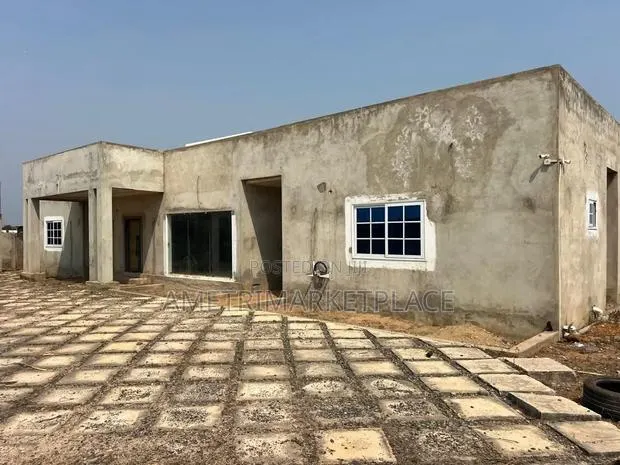 6bdrm House in Sege for sale · Photo 1