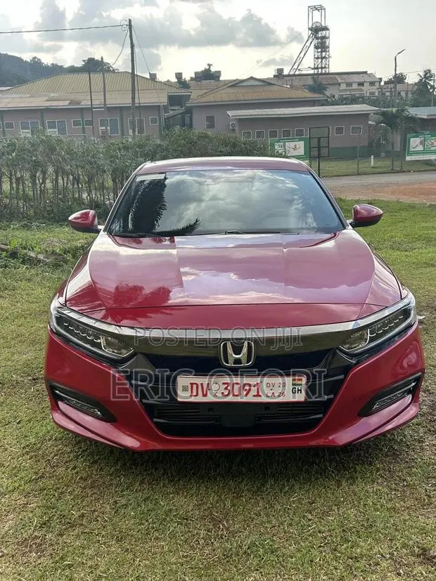 Honda Accord Sport (1.5L 4cyl Turbo CVT) 2019 Red · Photo 1