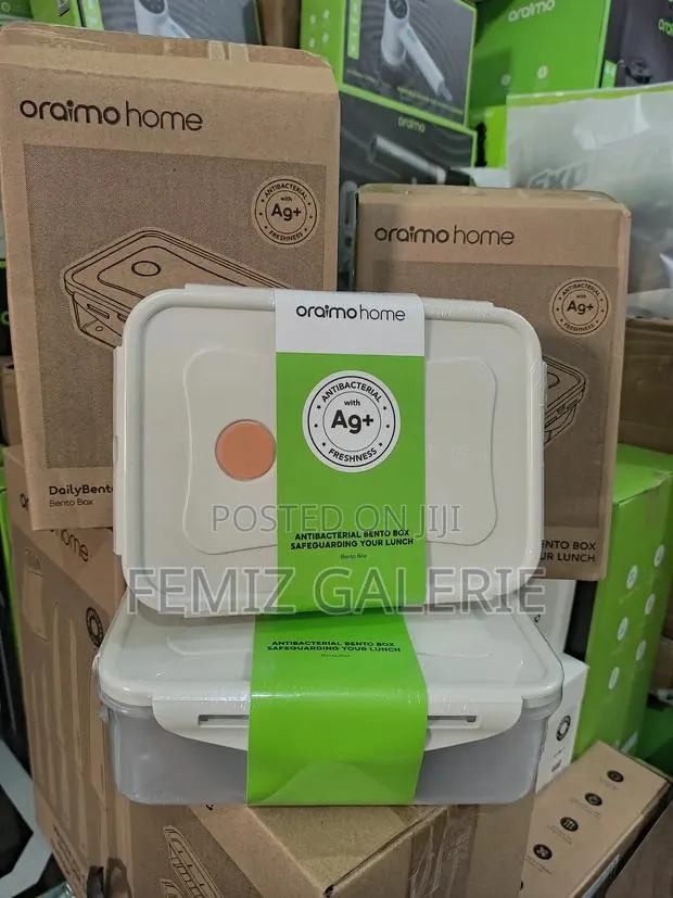 Oraimo Dailybento Antibacterial 3-Compartment Lunchbox · Photo 1