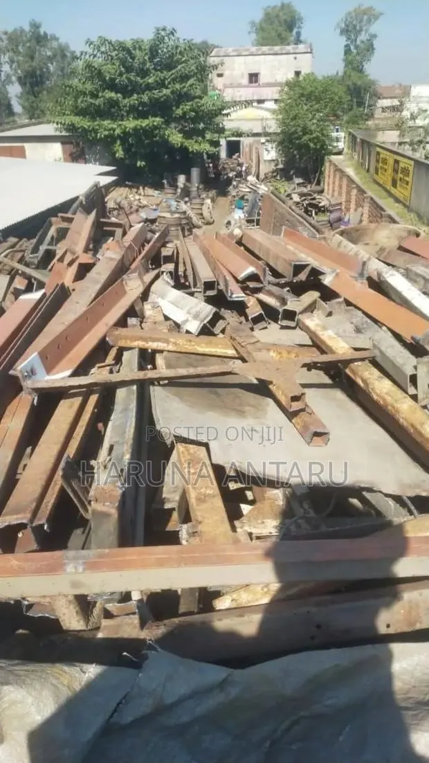 Scrap Dealers · Photo 1