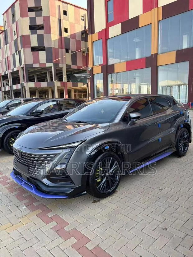 Changan UNI-K 2022 Gray · Photo 1