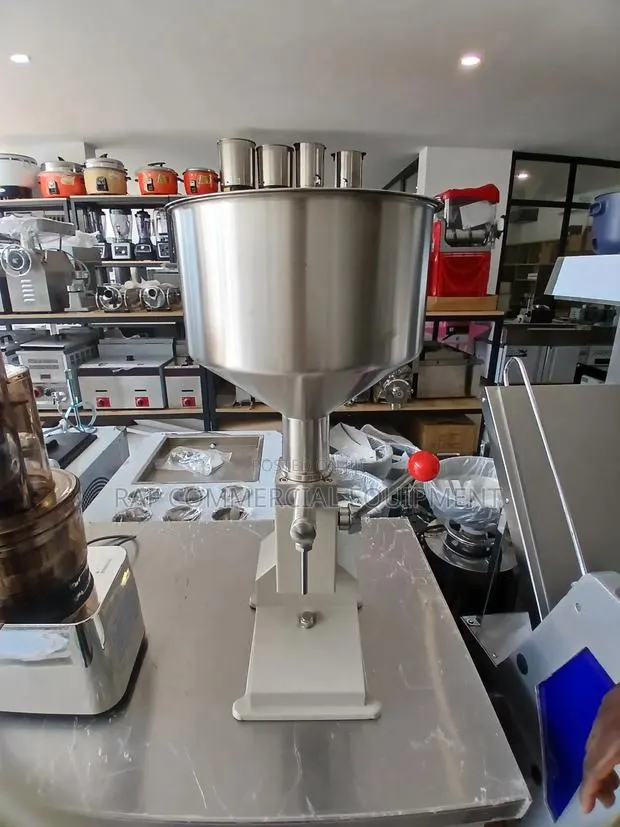 Manual Filling Machine · Photo 1