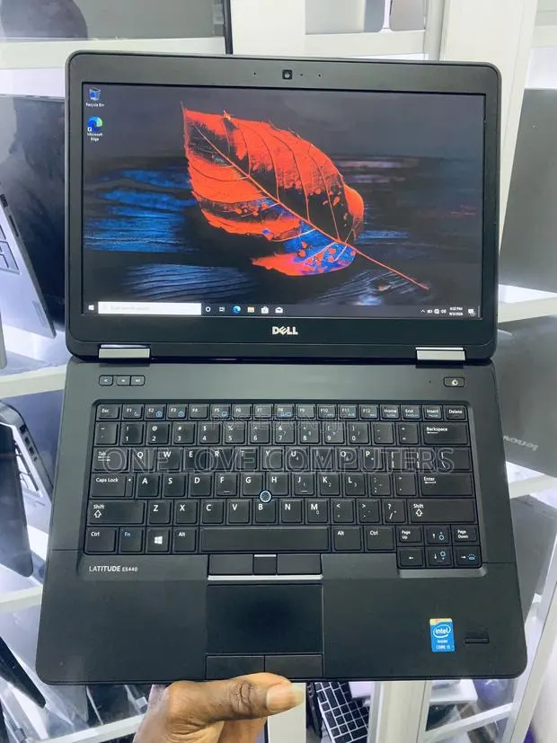 Laptop Dell Latitude E5440 16GB Intel Core i5 SSD 128GB · Photo 1